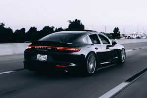 Como funciona leilão de carros no Brasil - veículos em leilão